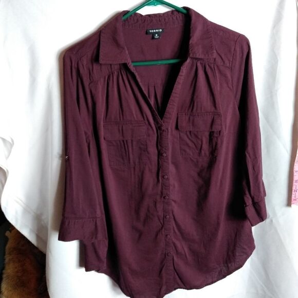 Torrid top  - Picture 1 of 5